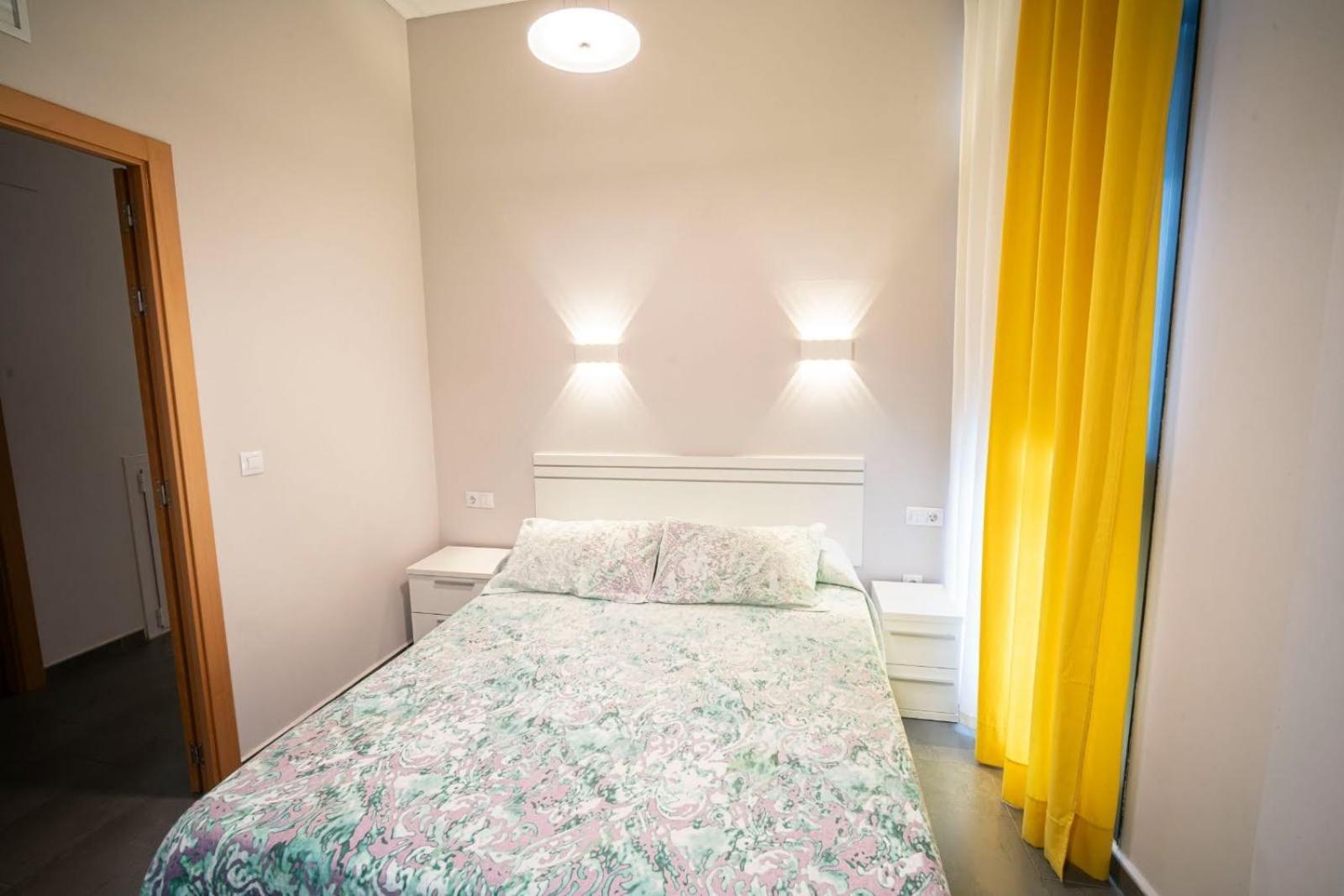 Apartamentos La Plazuela Banos De Montemayor Esterno foto